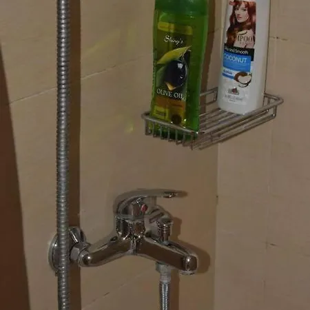Stavros Niarhos Apartment
